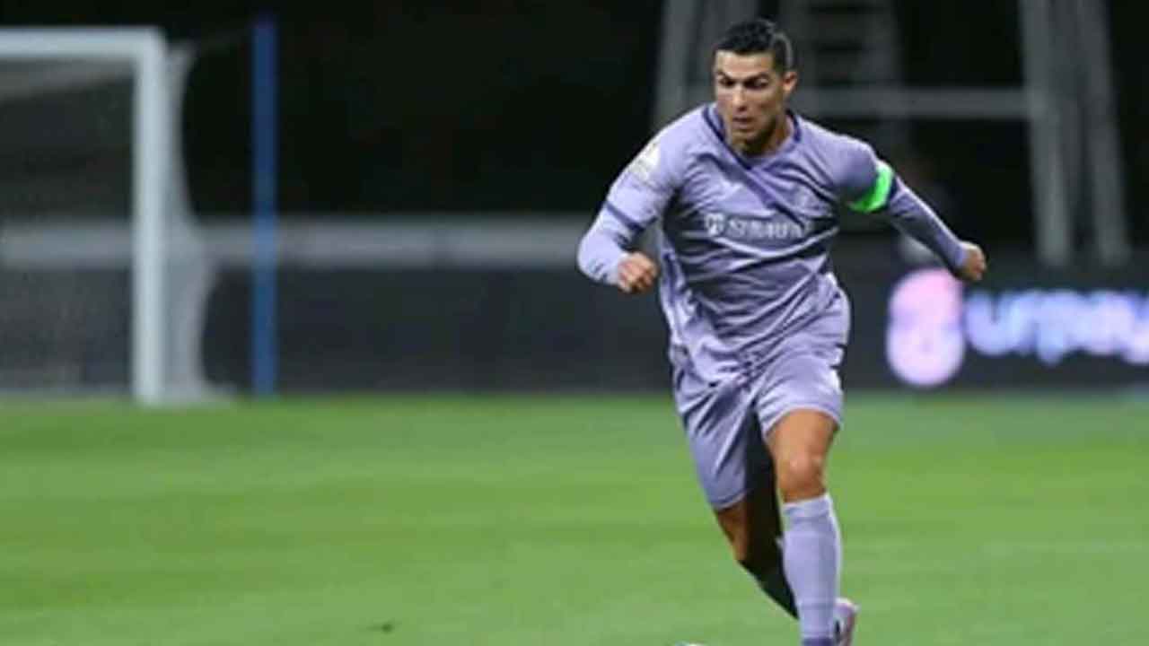 রোনালদোর ব্যর্থতায় হোঁচট খেল আল নাসর