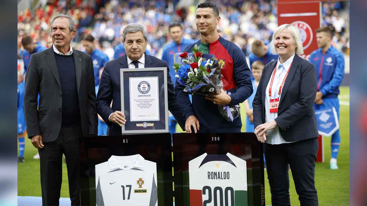 ২০০তম আন্তর্জাকিত ম্যাচের মঞ্চে রোনালদো