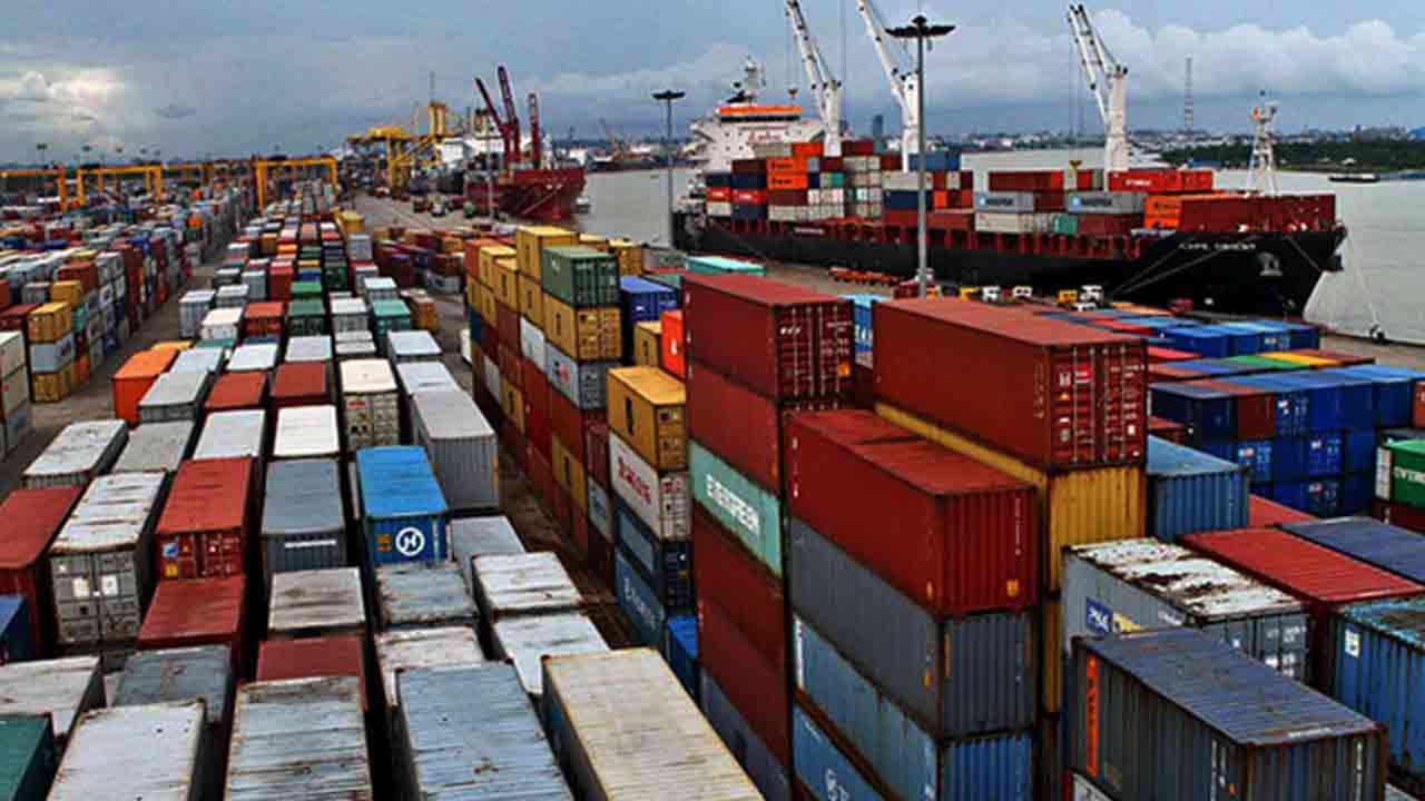 রপ্তানির লক্ষ্যমাত্রা ৭২ বিলিয়ন ডলার