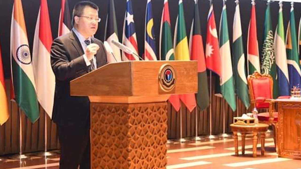 চীনের রাষ্ট্রদূত ইয়াও ওয়েন। ছবি: সংগৃহীত