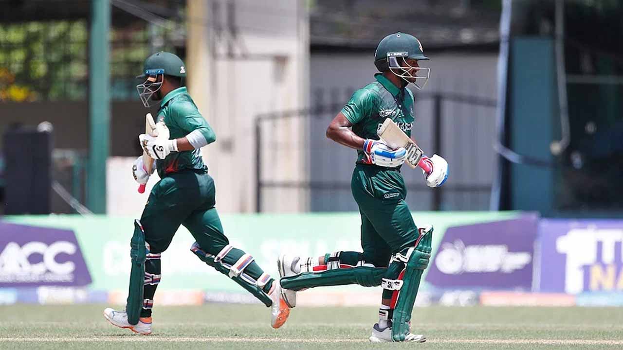 ইমার্জিং টিমস এশিয়া কাপের শেষ চারে খেলবে বাংলাদেশ।