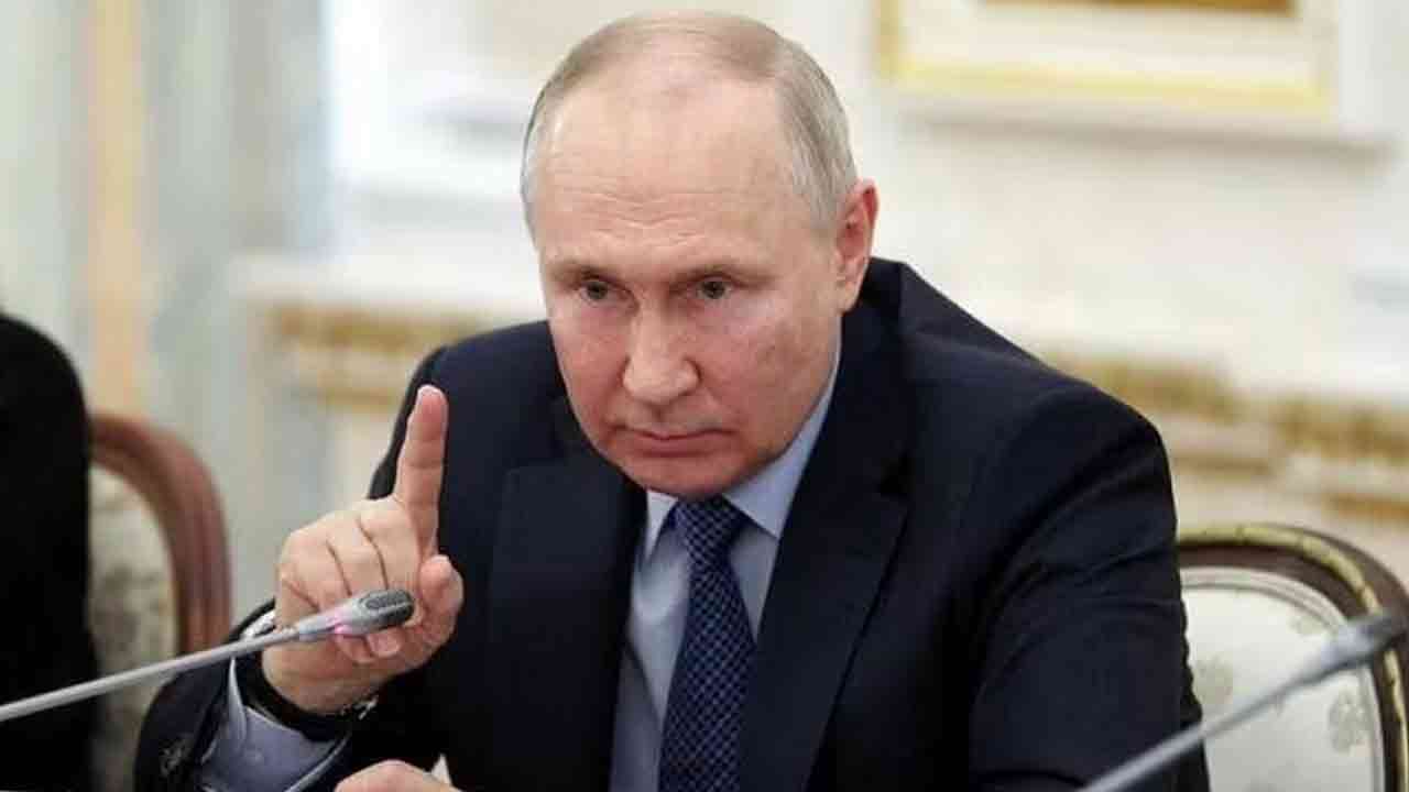 রাশিয়ার প্রেসিডেন্ট ভ্লাদিমির পুতিন