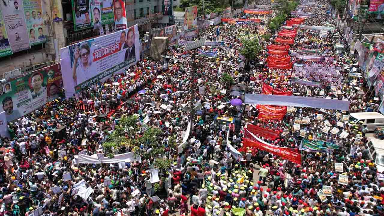 নয়াপল্টনে বিএনপির মহাসমাবেশ শুরু