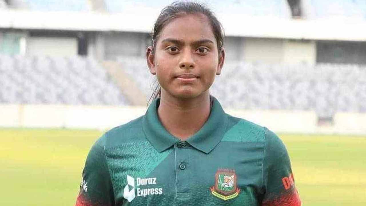 বাংলাদেশ নারী ক্রিকেট দলের পেসার মারুফা আকতার। ফাইল ছবি