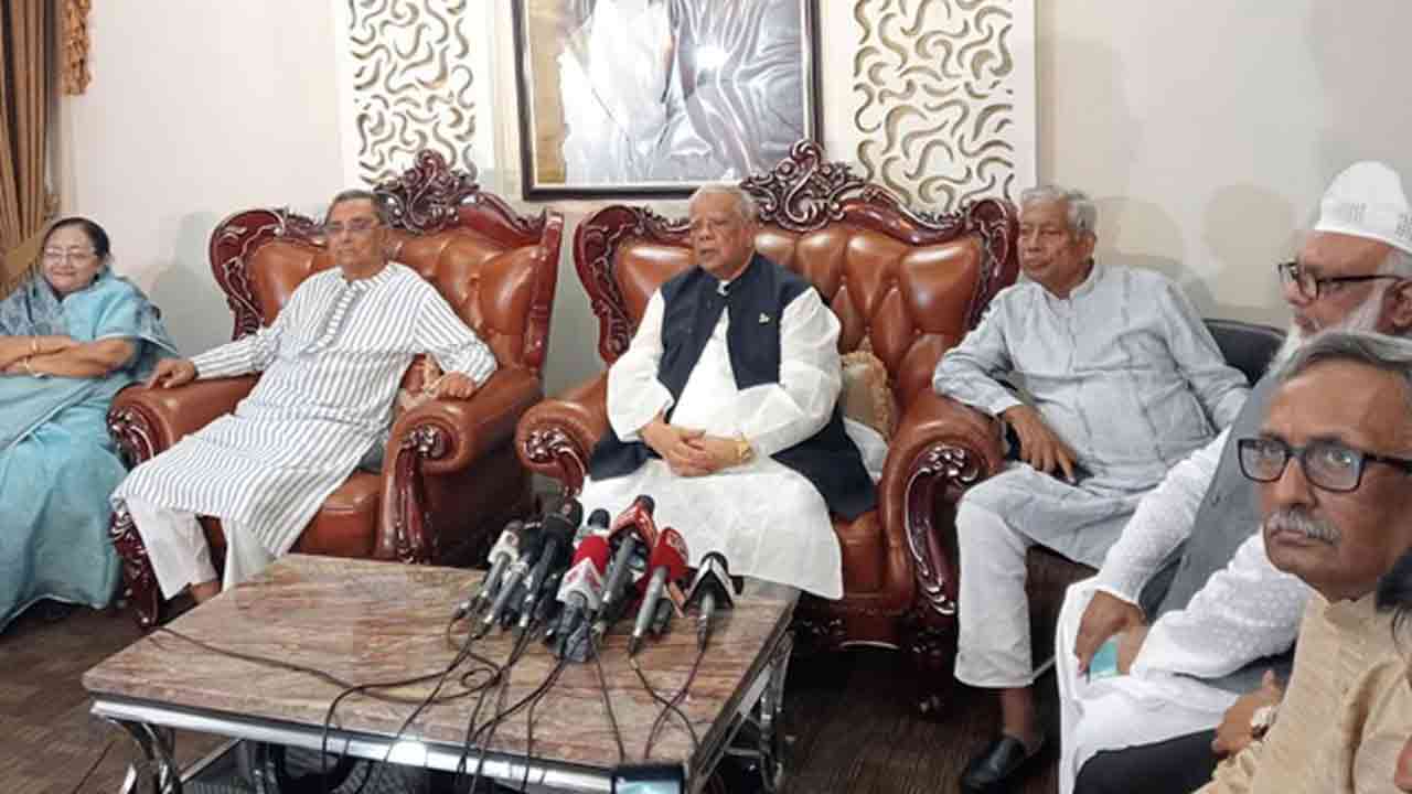 সপ্তাহব্যাপী কর্মসূচি ঘোষণা ১৪ দলের