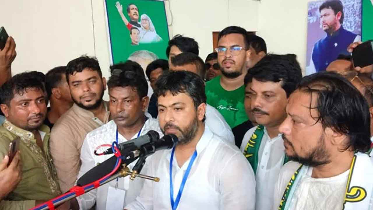 ত্রি-বার্ষিকী সম্মেলনে নিক্সন চৌধুরী