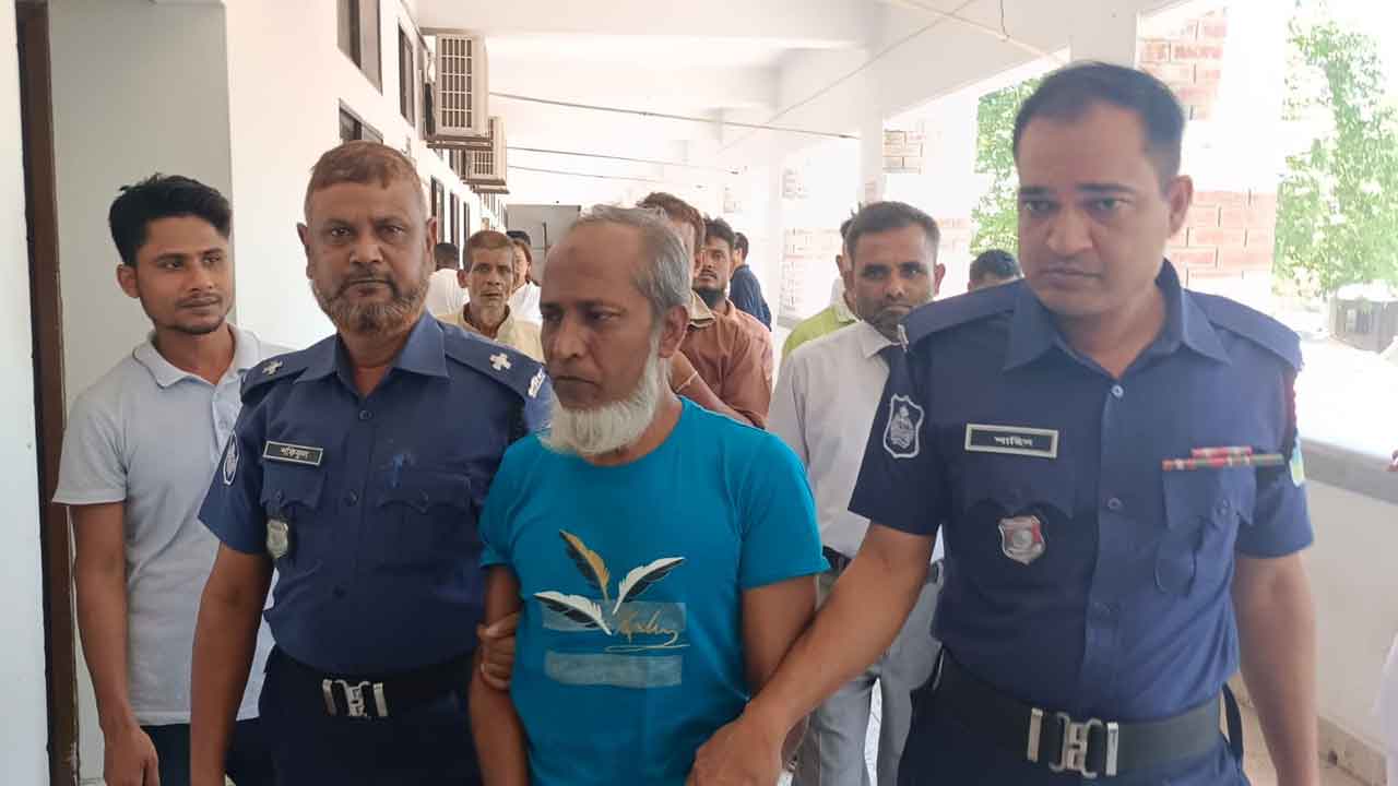 মৃত্যুদণ্ড থেকে বাঁচতে মানসিক রোগীর অভিনয়!