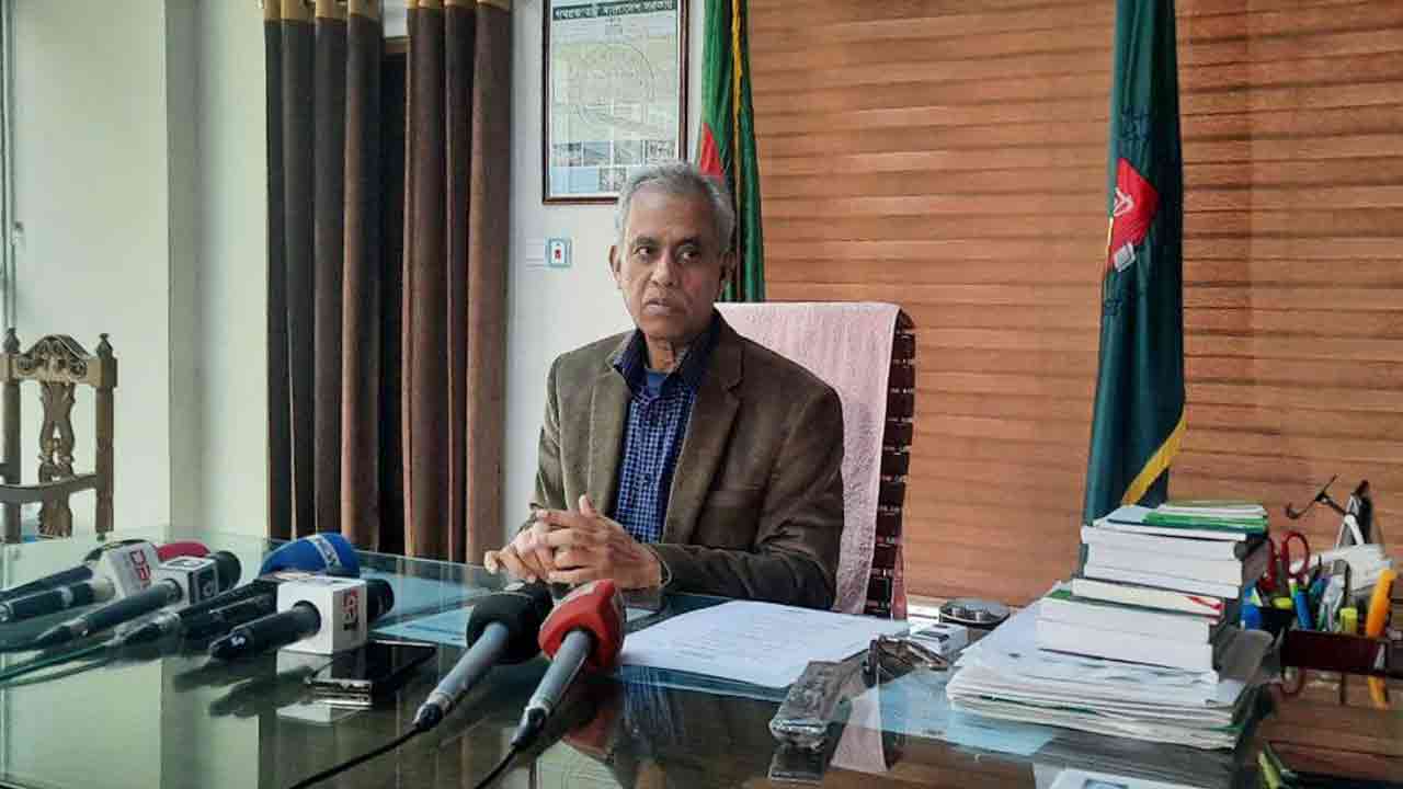 নির্বাচন কমিশনার (ইসি) মো. আলমগীর