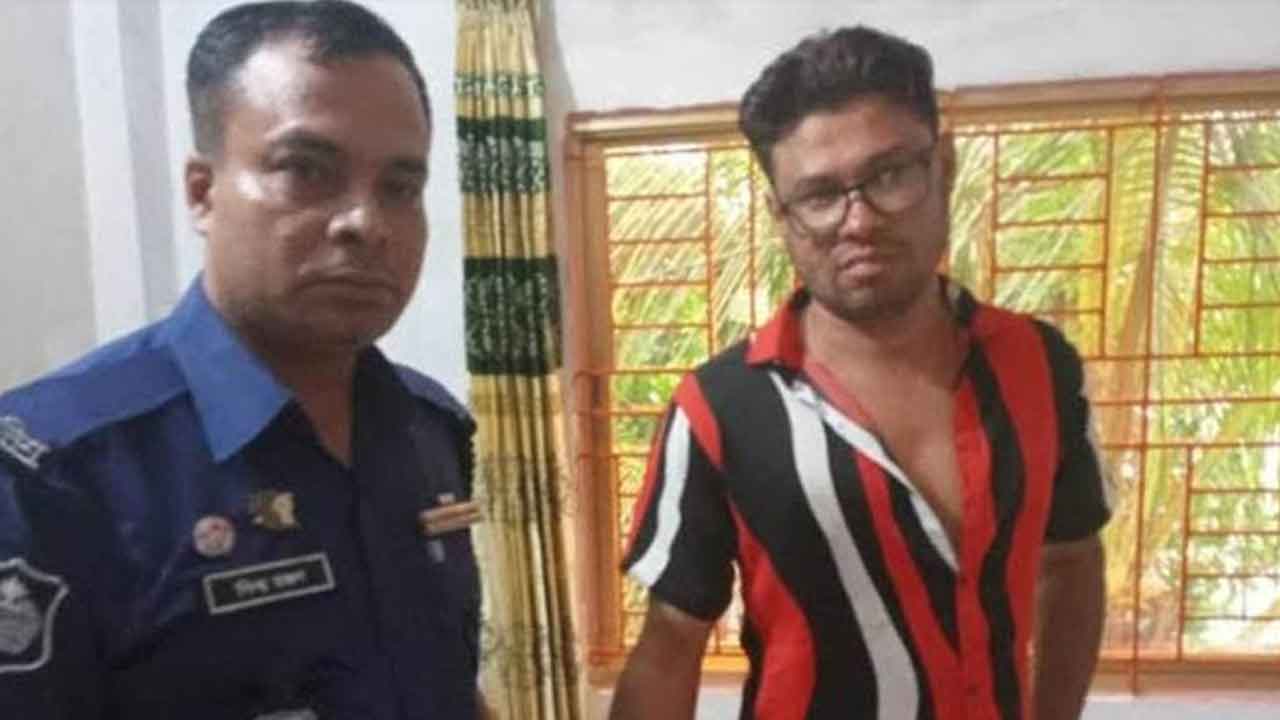 ৯৯৯ এ ফোন করে ছেলেকে পুলিশে ধরিয়ে দিলেন মা