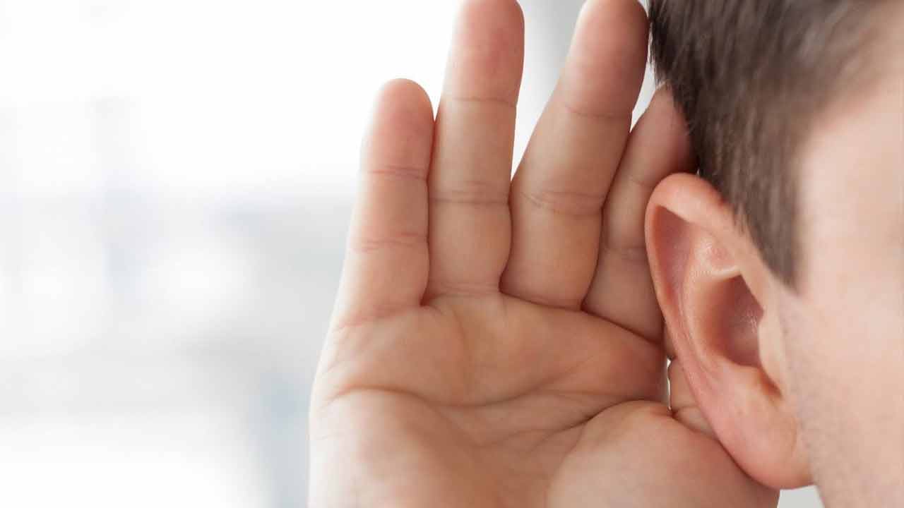 শ্রবণশক্তি ভালো রাখতে যা করবেন