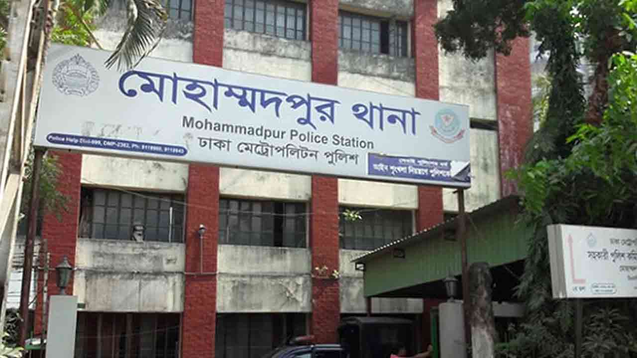 পুত্রসন্তান হওয়ার খবরে চাঁদা দাবি, ১০ হিজড়া গ্রেপ্তার