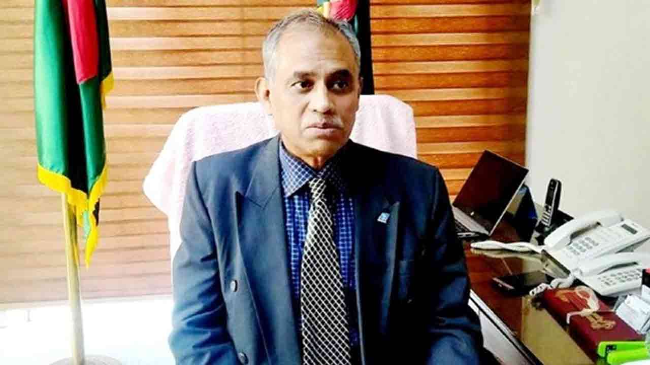 নির্বাচন কমিশনার মো. আলমগীর (ফাইল ছবি)