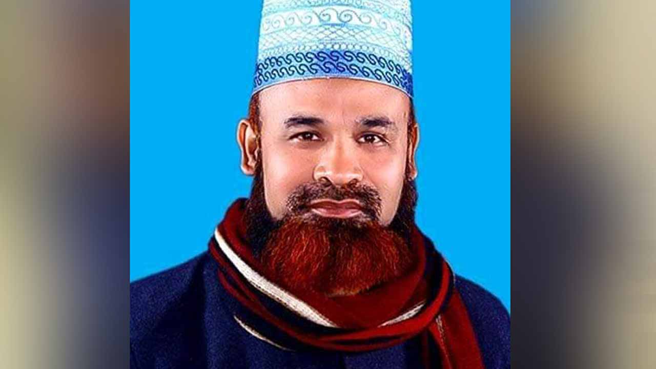 ধর্মীয় শিক্ষক খোন্দকার মনির আযম মুন্নু। ছবি : সংগৃহীত