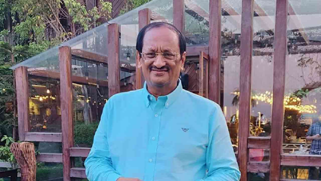 খন্দকার মুশতাক আহমেদ