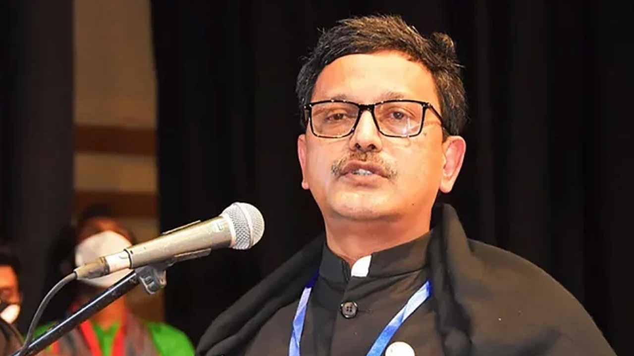 নৌপরিবহন প্রতিমন্ত্রী খালিদ মাহমুদ চৌধুরী (ফাইল ছবি)