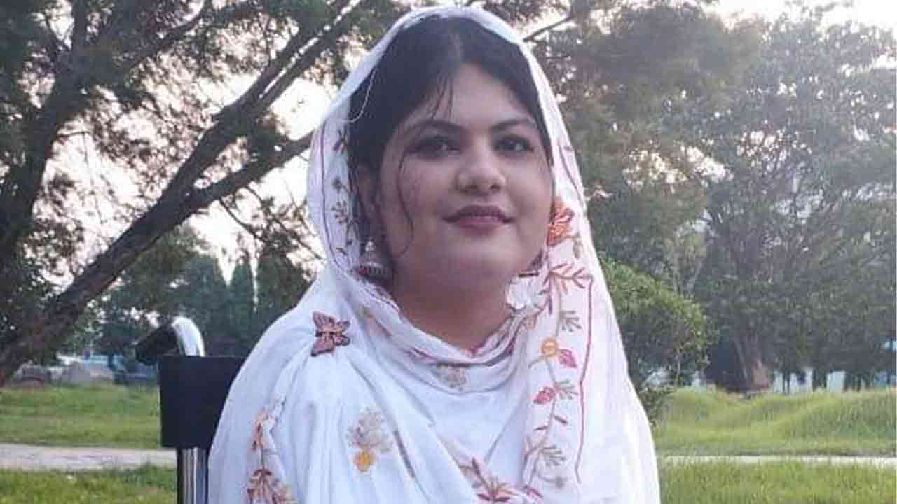 অদম্য তামান্না আক্তার নুরা