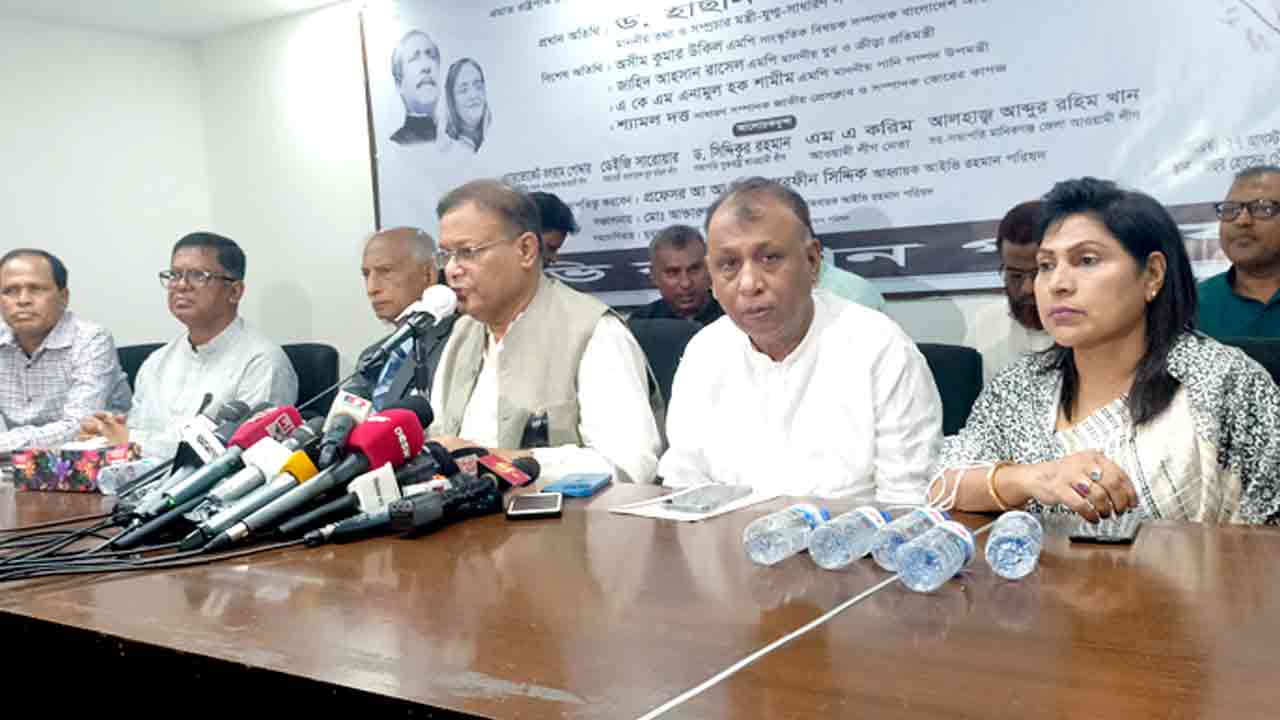 বিএনপির তিন নেতার সিঙ্গাপুর যাওয়াকে ষড়যন্ত্র দেখছেন তথ্যমন্ত্রী