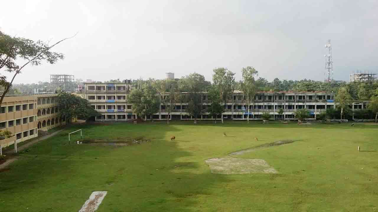 লক্ষ্মীপুর সরকারি কলেজ (ফাইল ছবি)