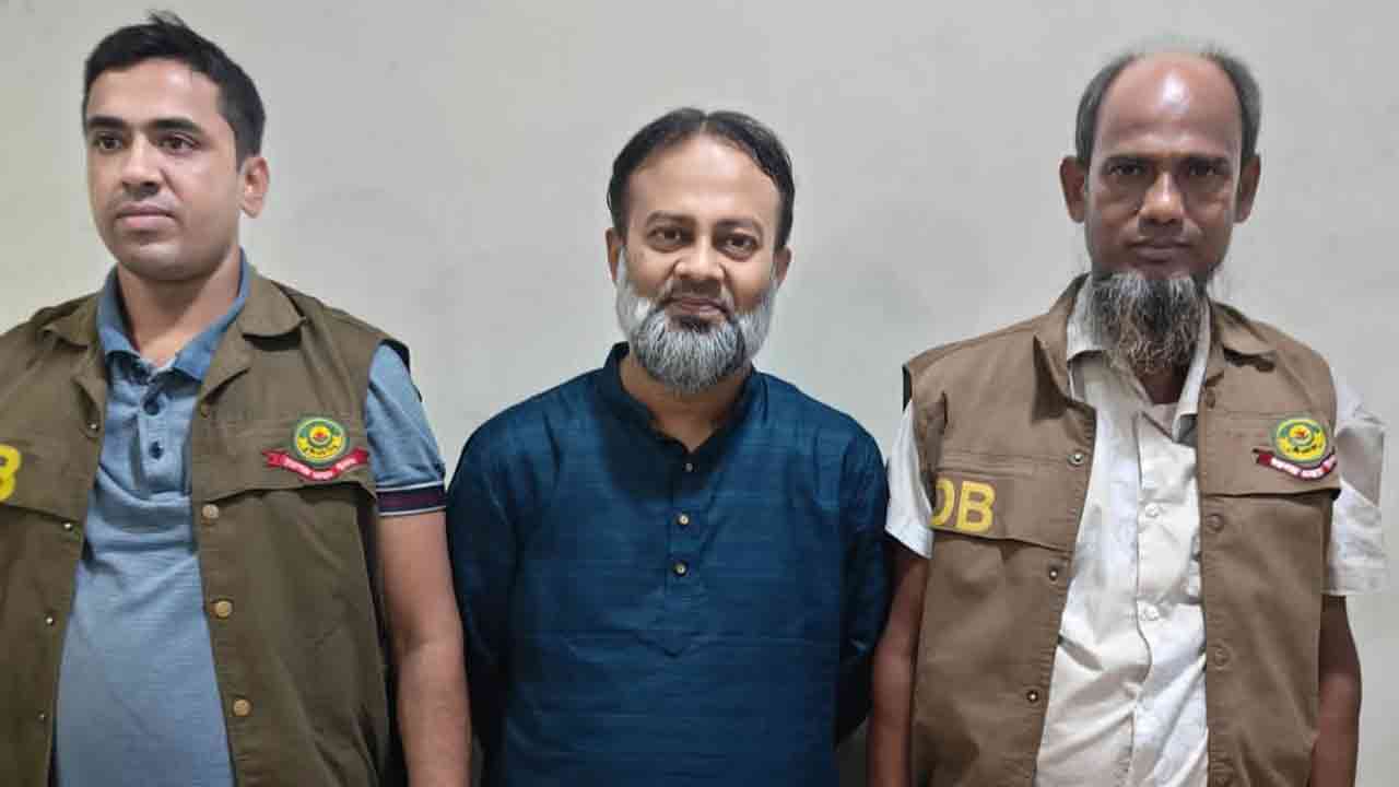 ৩৯ মামলার আসামি জামায়াত নেতা হেলালী গ্রেপ্তার