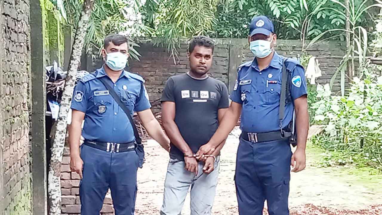 আটক জাবেদ হোসেন