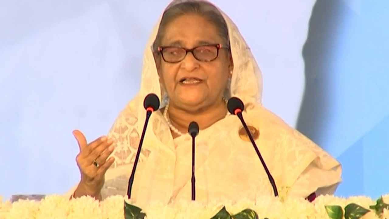 প্রধানমন্ত্রী শেখ হাসিনা