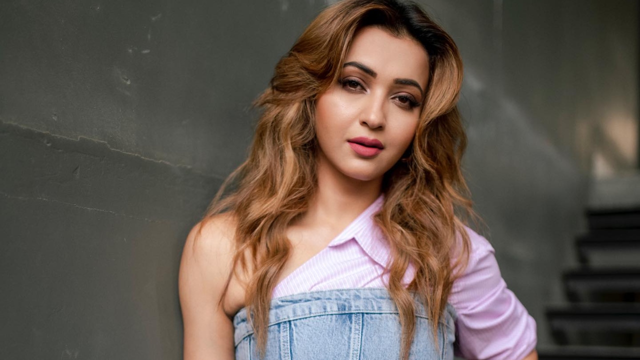 কৌশানি মুখার্জী । ছবি: ফেসবুক