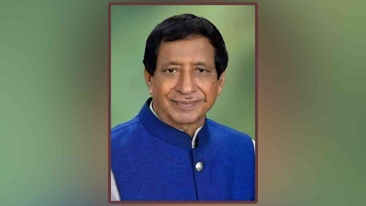 সমাজকল্যাণমন্ত্রী নুরুজ্জামান আহমেদ