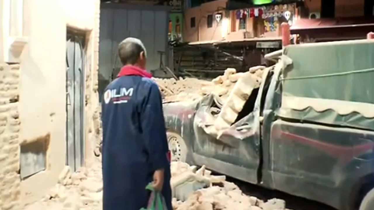 ভূমিকম্পে একাধিক ভবন ধসে পড়েছে। ছবি-সিএনএন