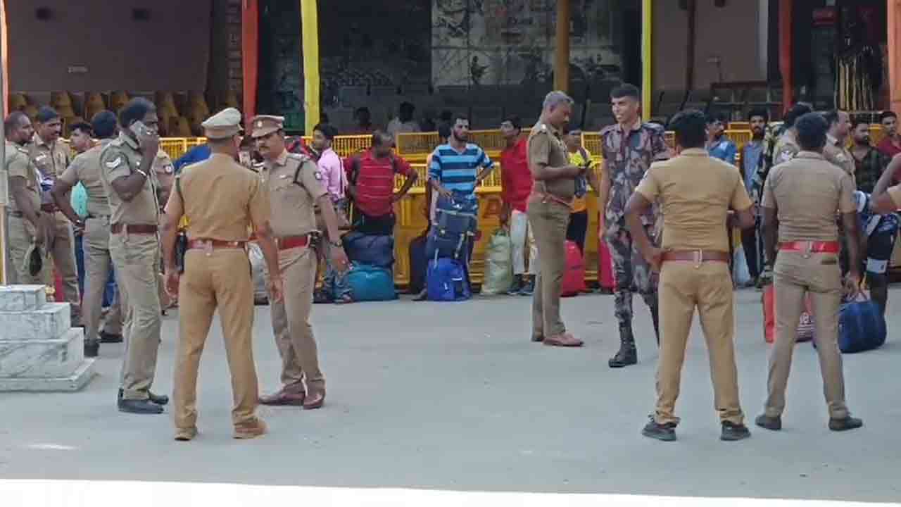 ভিডিও থেকে স্ক্রিনশট নেওয়া