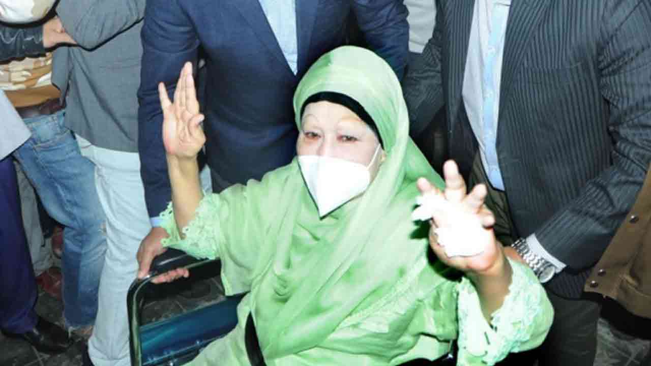 বিএনপি চেয়ারপারসন বেগম খালেদা জিয়া (ফাইল ছবি)