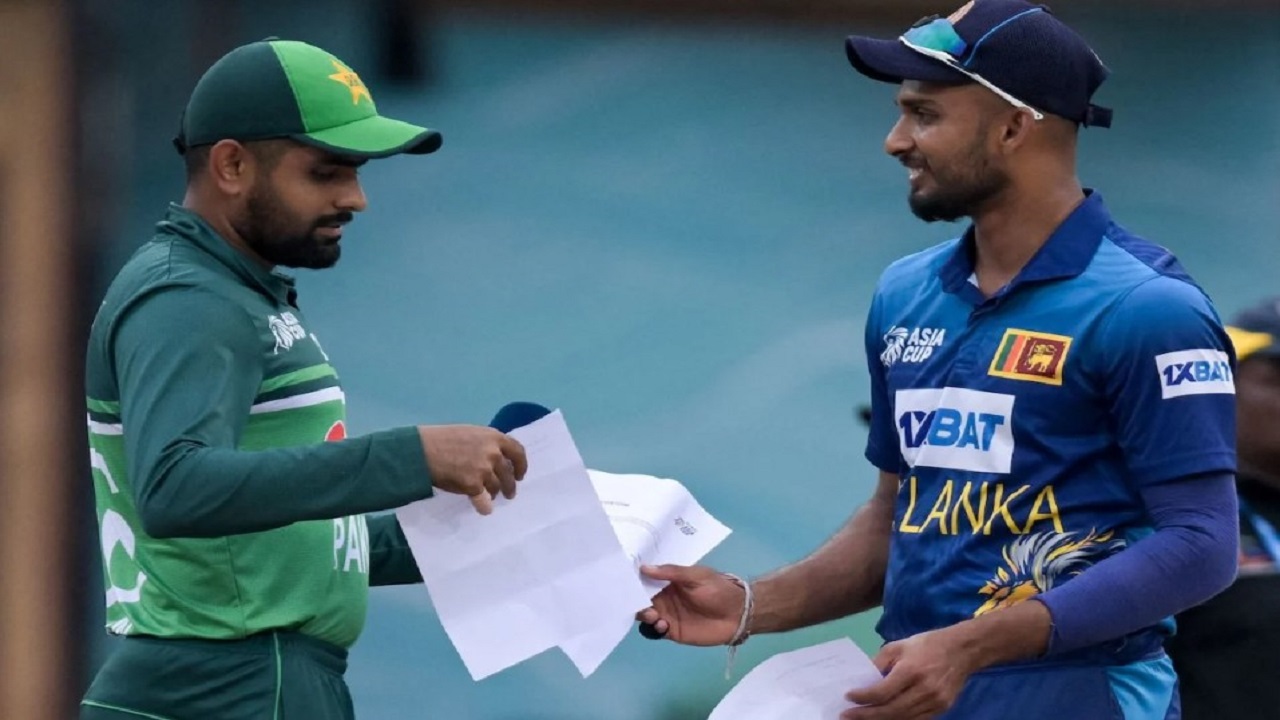 টস জিতল পাকিস্তান