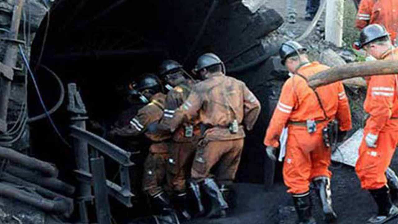 চীনের কয়লা খনিতে প্রায়ই এমন দুর্ঘটনা ঘটছে। ছবি: সংগৃহীত