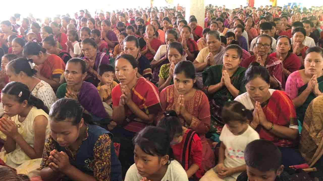 নানিয়ারচর রত্নাংকুর বন বিহারে মধুপূর্ণিমা উদযাপন