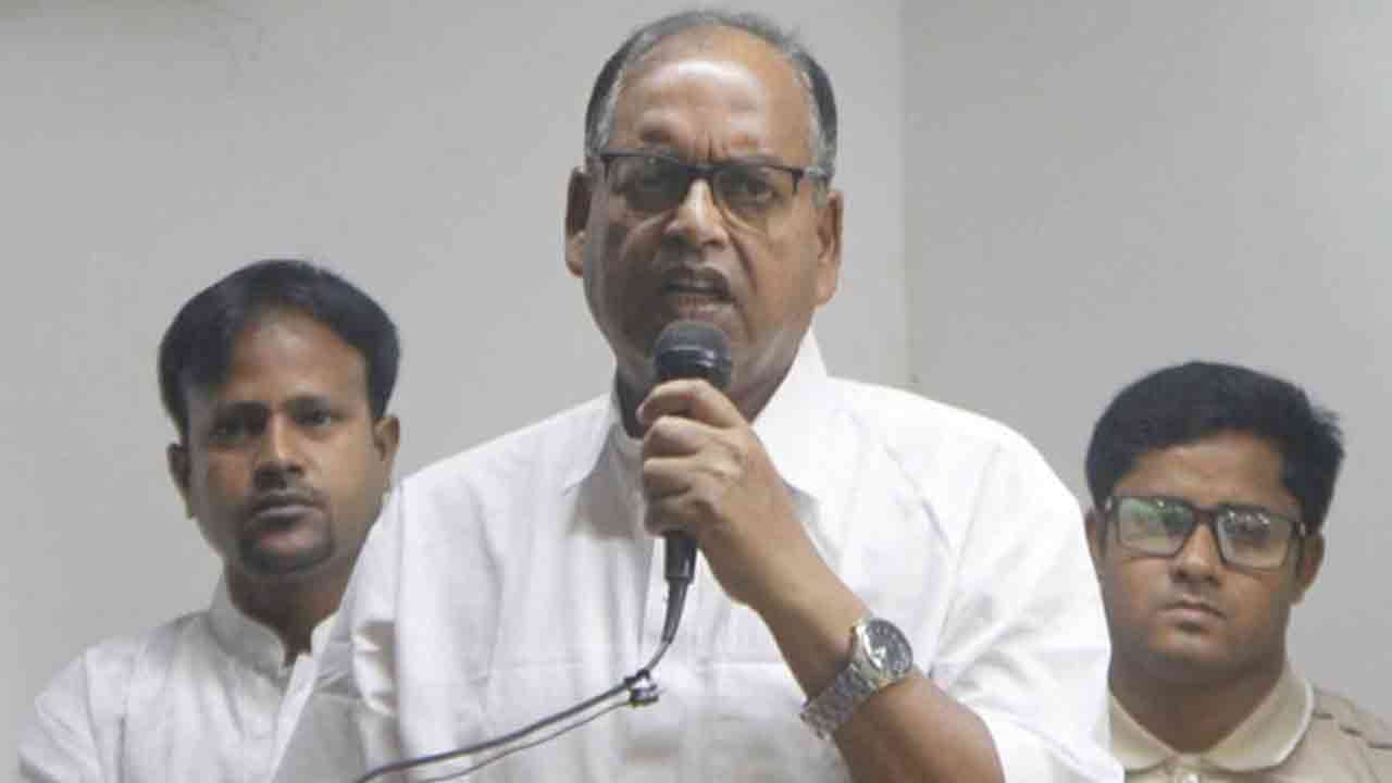 শামসুজ্জামান দুদু (ফাইল ছবি)