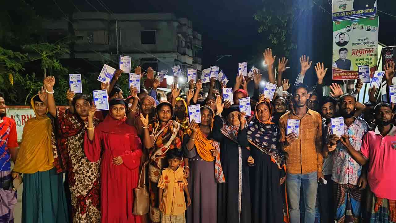 গ্রাহকের কোটি টাকা নিয়ে উধাও ভুয়া এনজিও