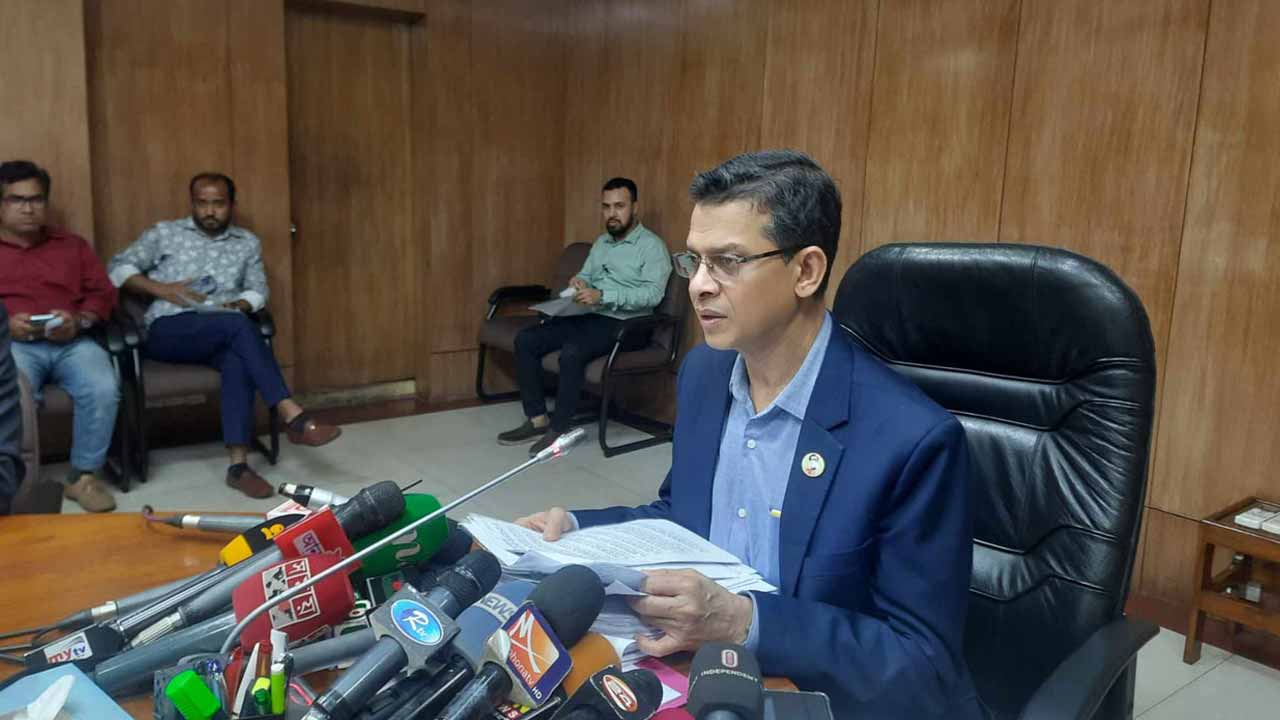 মেয়র-কাউন্সিলরদের ছুটি কমিয়ে মন্ত্রিসভায় খসড়া অনুমোদন