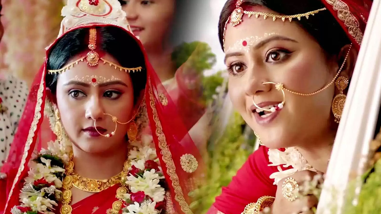 অশ্লীলতার অভিযোগে ভারতীয় বাংলা সিরিয়াল বয়কটের ডাক