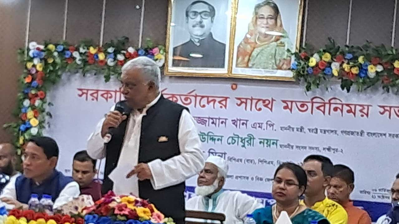 বিএনপির ডাকে জনগণ কোনোভাবেই সাড়া দিচ্ছে না: স্বরাষ্ট্রমন্ত্রী 