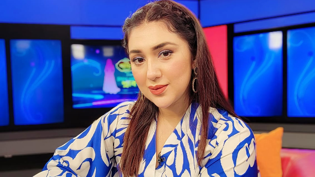 অপু বিশ্বাস । ছবি: ফেসবুক