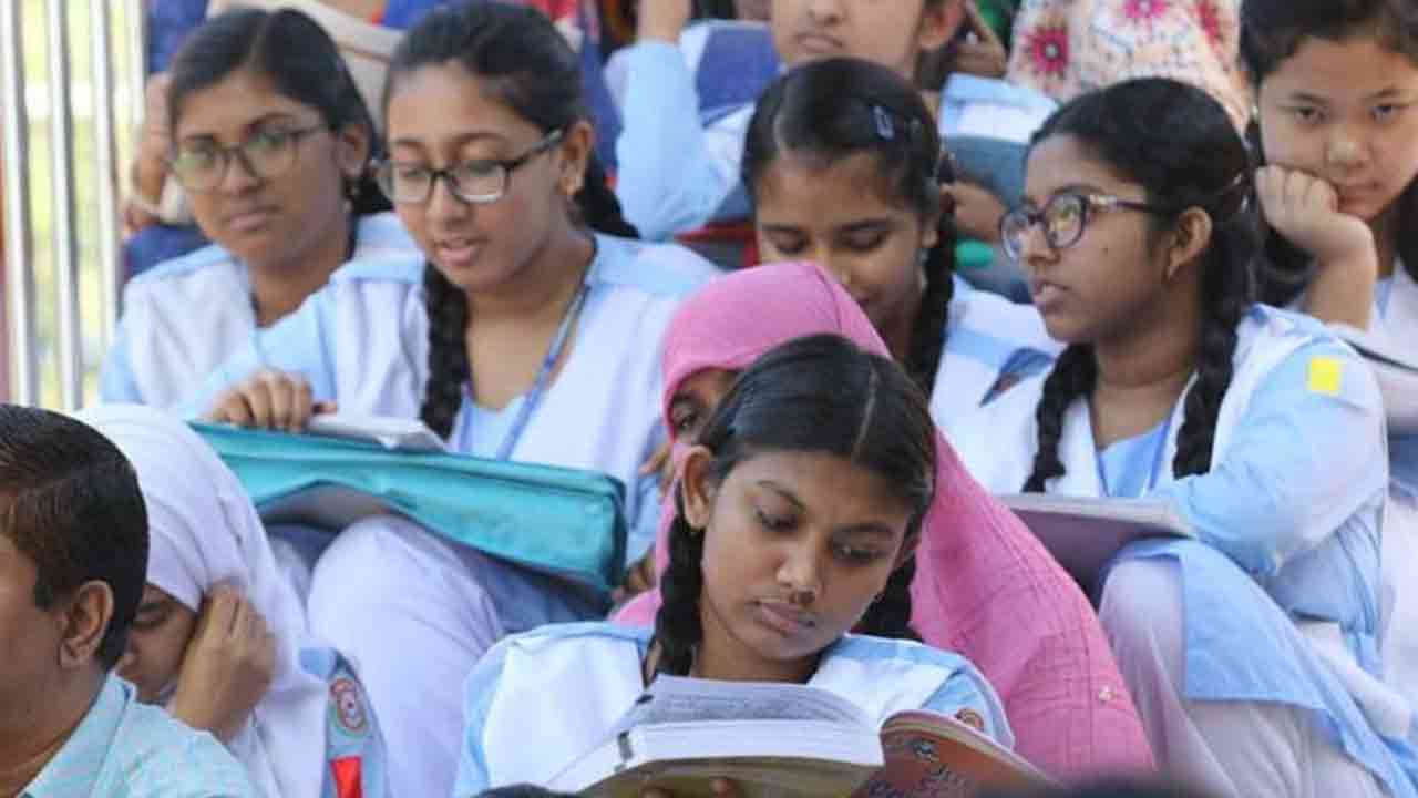 ২০২৪ থেকে মাধ্যমিকে বিভাগ বিভাজন থাকছে না