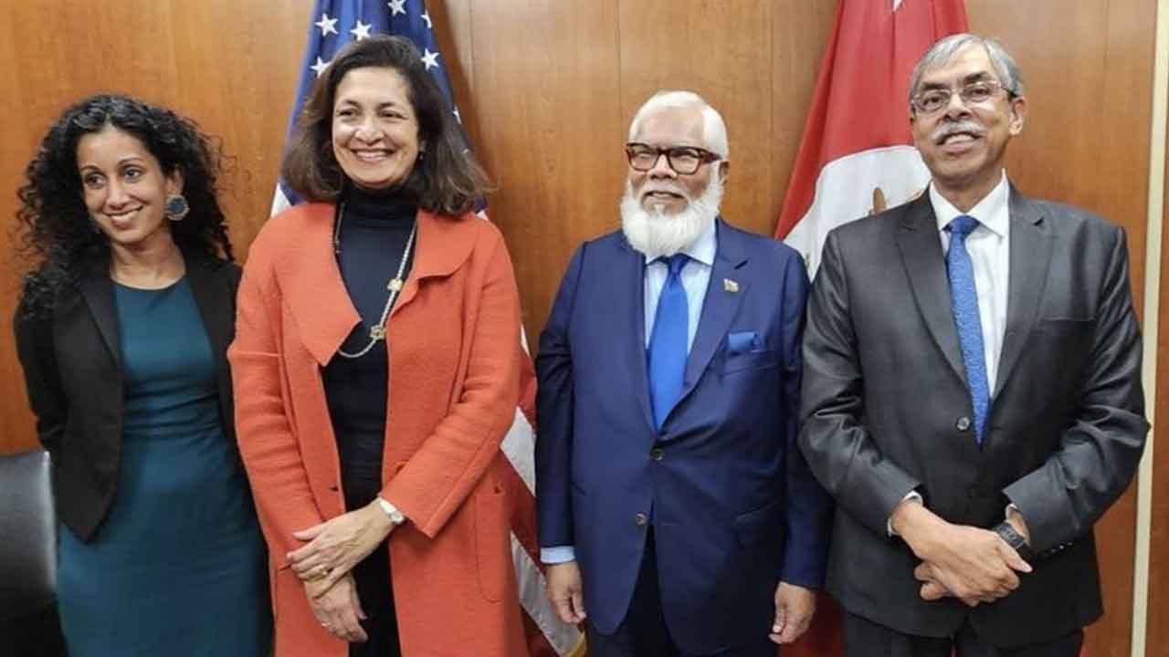 ওয়াশিংটনে উজরা জেয়ার সঙ্গে সালমান এফ রহমানের বৈঠক 