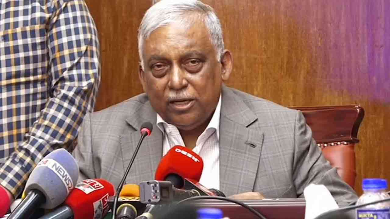 স্বরাষ্ট্রমন্ত্রী আসাদুজ্জামান খান কামাল (ফাইল ছবি)