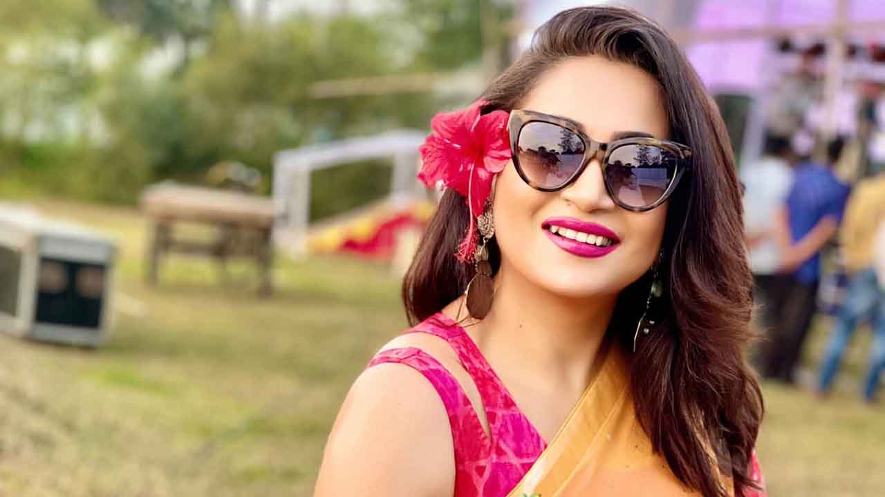 নতুন খবর দিলেন তানিয়া আহমেদ