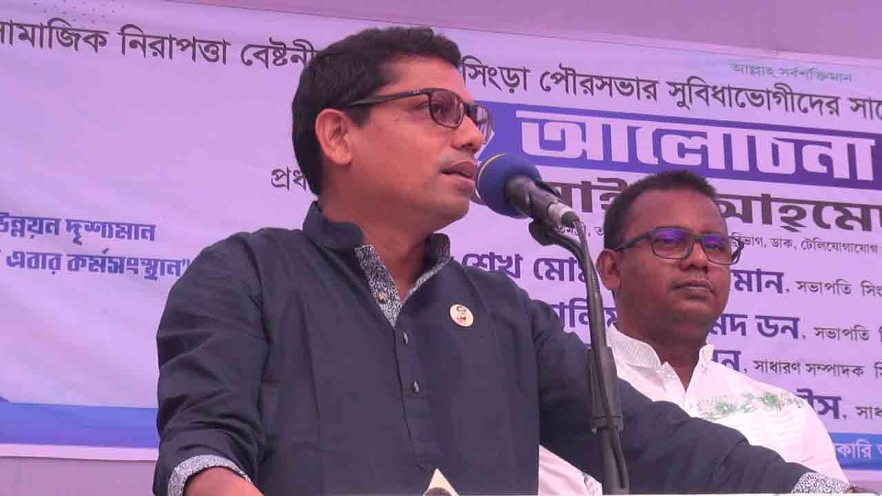 ‘তারেক রহমান দেশে অরাজক পরিস্থিতি সৃষ্টি করতে ষড়যন্ত্র করছে’