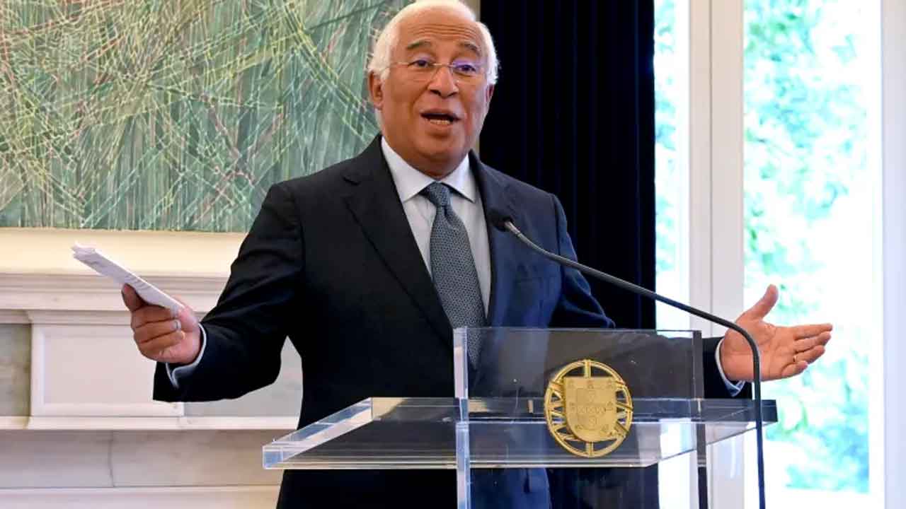 দুর্নীতির অভিযোগে পদত্যাগ করলেন পর্তুগালের প্রধানমন্ত্রী