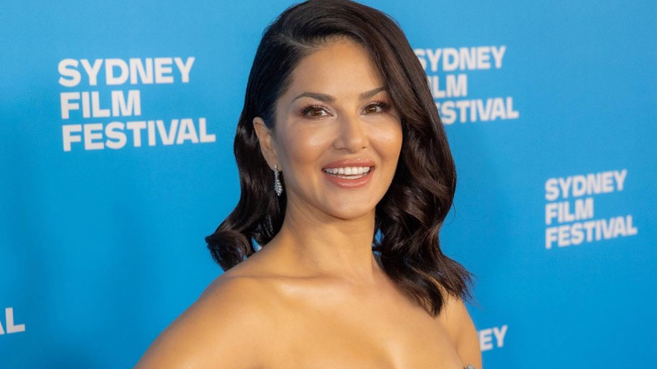 দুশ্চিন্তামুক্ত সানি লিওন