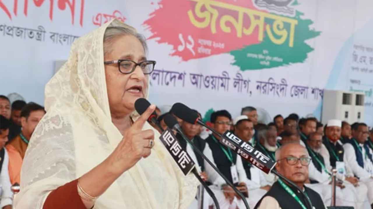‘আরে ব্যাটা তোর যদি সাহস থাকে, বাংলাদেশে ফিরে আয়’