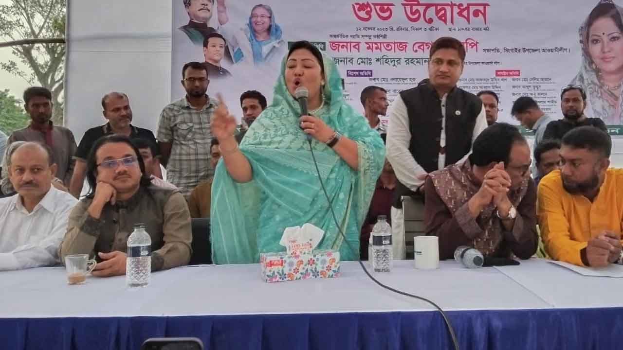 মহিলাদের পীর হওয়ার সিস্টেম থাকলে শেখ হাসিনাকে পীর মানতাম : মমতাজ