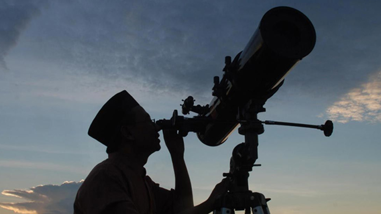 চাঁদ দেখা কমিটির বৈঠক মঙ্গলবার 