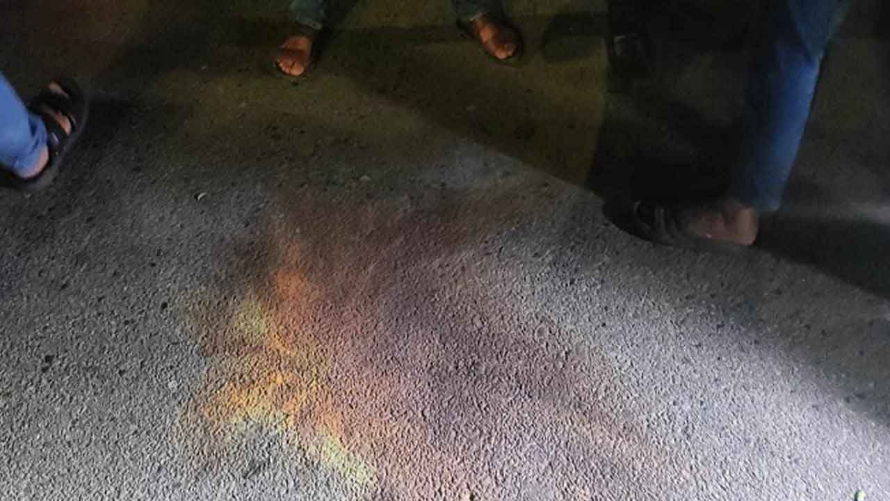 ঢাবি উপাচার্যের বাসভবনের সামনে ককটেল বিস্ফোরণ